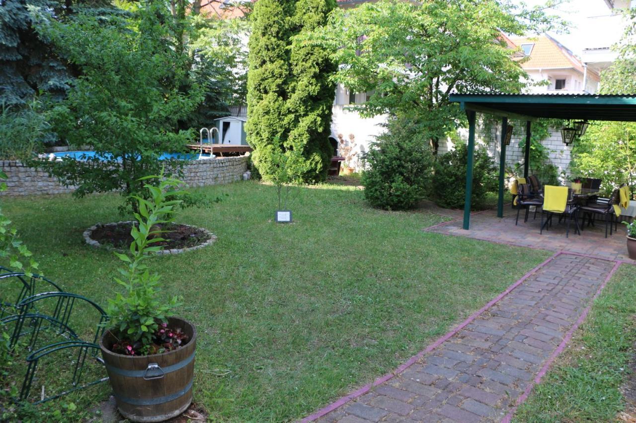 Hotel Attaché Raunheim Exterior foto